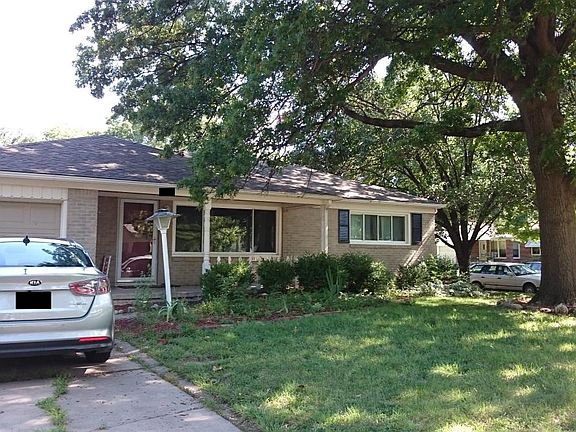 Nice Brick House, 1 car garage