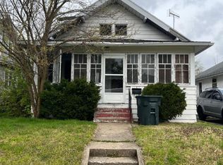 1132 N Meade St, South Bend, IN 46628