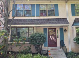 38 Sullivans Bridge Rd, Chesterbrook, PA 19087