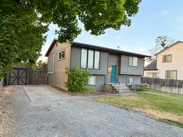4615 E 6th Ave, Spokane, WA 99212