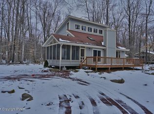 2125 Blue Ox Rd, Pocono Pines, PA 18350