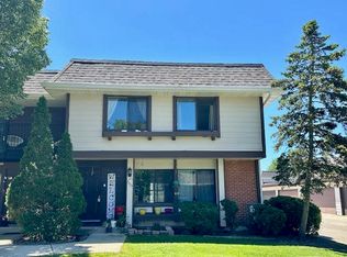 1333 Court O, Hanover Park, IL 60133