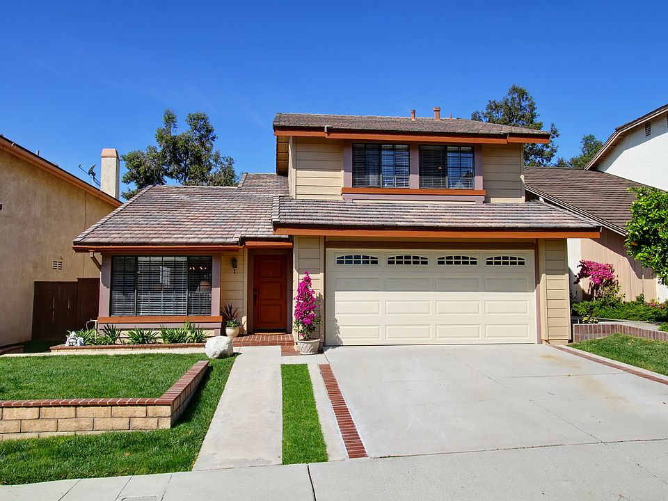 137 Cinnamon Ridge Road