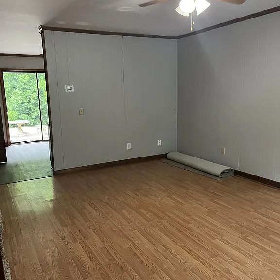 113 Oak St #3 — Photo 5