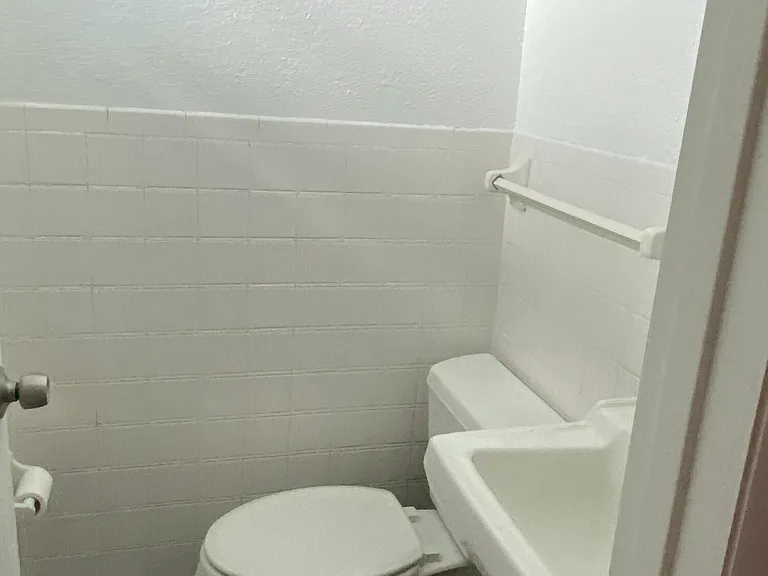 1445 Bayshore Dr — Photo 26