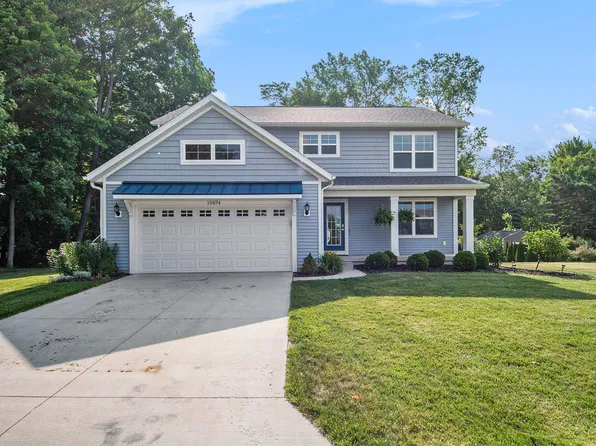 10874 Easthill Dr, Allendale, MI 49401