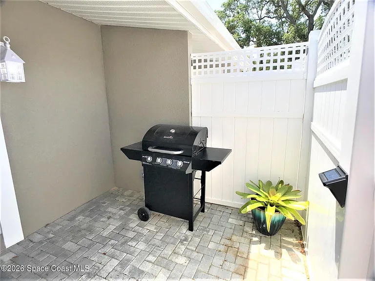 1981 Guava Ave #101 — Photo 12