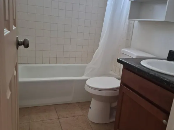 3437 Crest Ave SE #1, Albuquerque, NM 87106