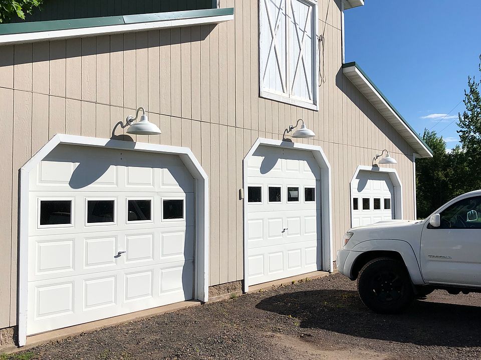 Garage, Attic & Lean-to 