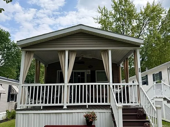 1040 E Lake Rd #20, Dundee, NY 14837