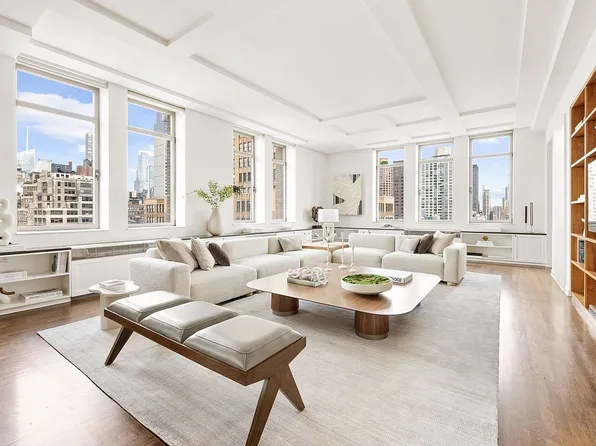 252 7th Ave APT 17I, New York, NY 10001