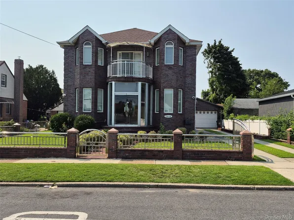 13014 221st Street, Laurelton, NY 11413