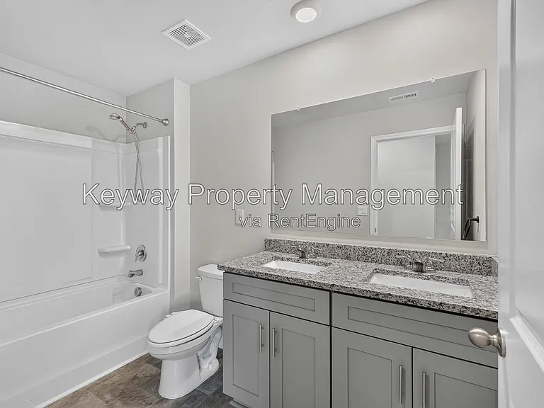411 Shipwreck Dr — Photo 26