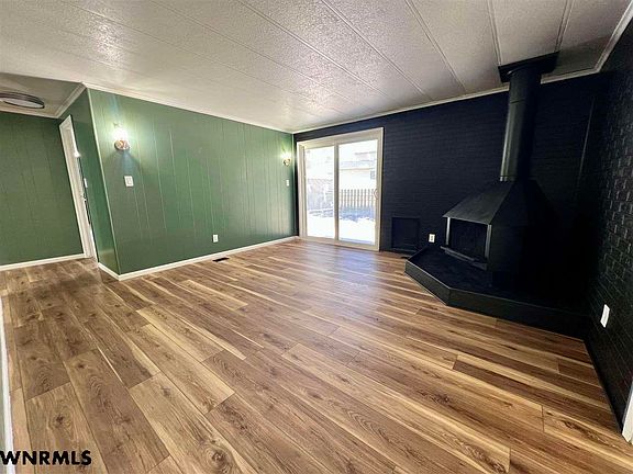 5th image of 40037 Durfee Rd