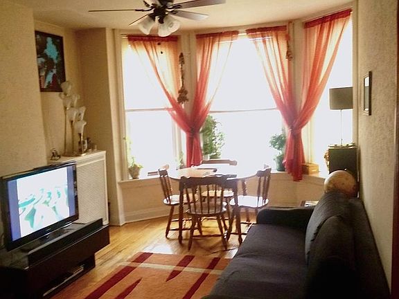 2nd image of 4525 N Ashland Ave APT 4