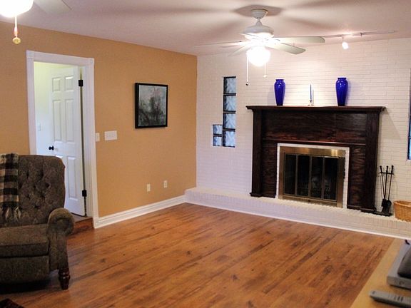 5th image of 246 Oakwood Dr