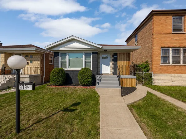 9734 S Princeton Ave, Chicago, IL 60628