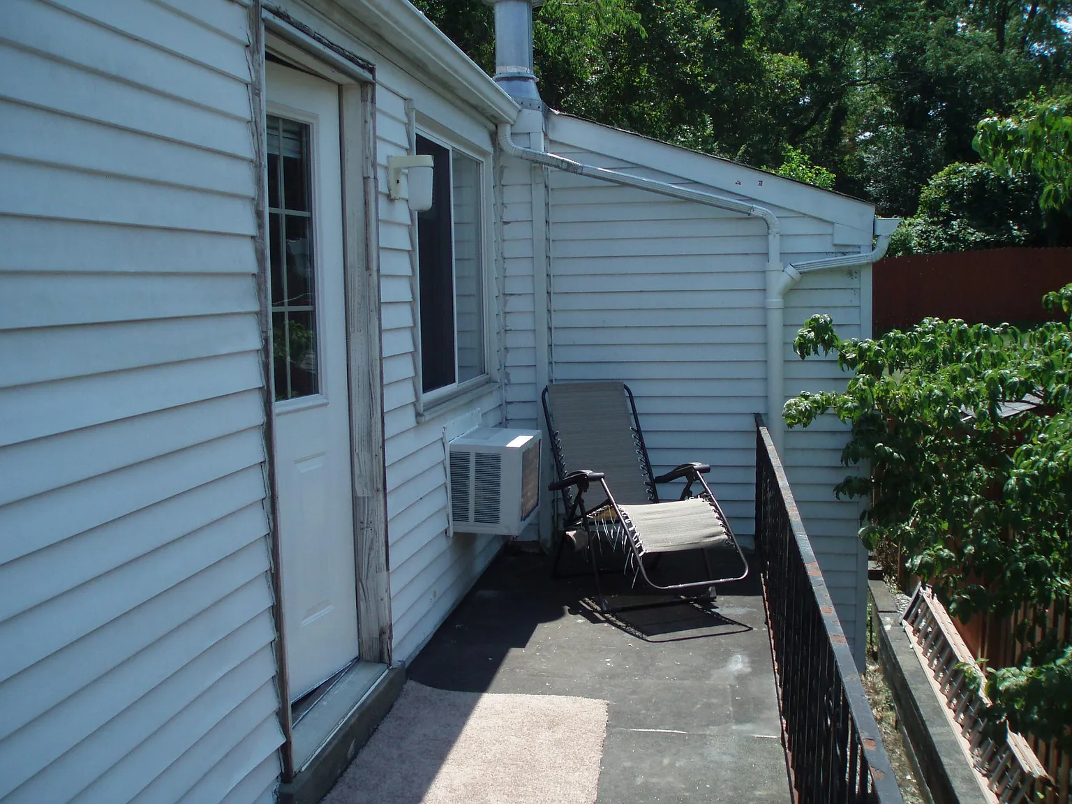 601 Main St — Photo 1
