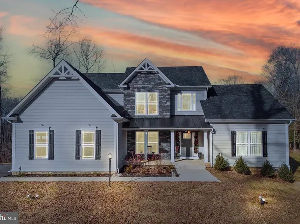 7195 Compass Ct, King George, VA 22485