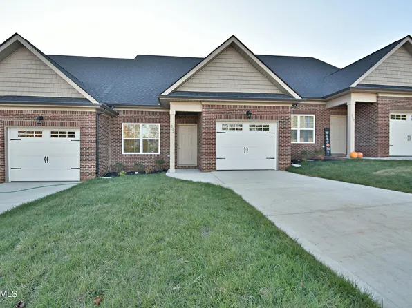 490 Jacksonian Way, Lenoir City, TN 37772