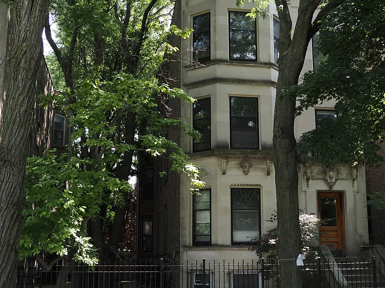 3037 W Logan Blvd #3 — Photo 26