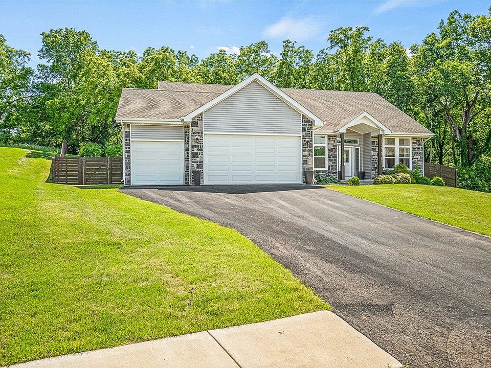 1st image of 4348 Woodcliff Ln