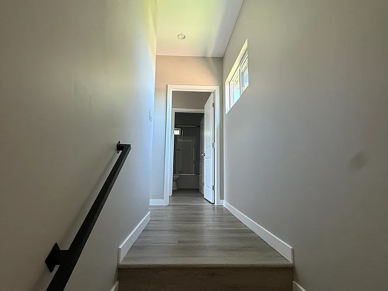 7829 Vicky Ave — Photo 13