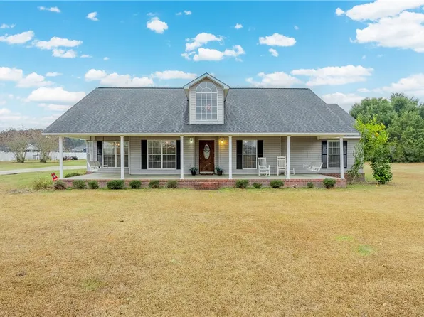 5625 Wooddell Dr, Waycross, GA 31503