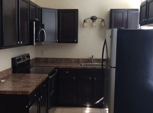 27 E Philadelphia St APT 2R, York, PA 17401