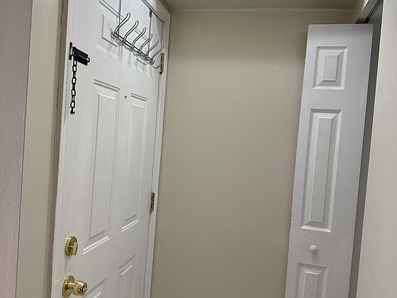 2nd image of 1900 Lgt Rd
