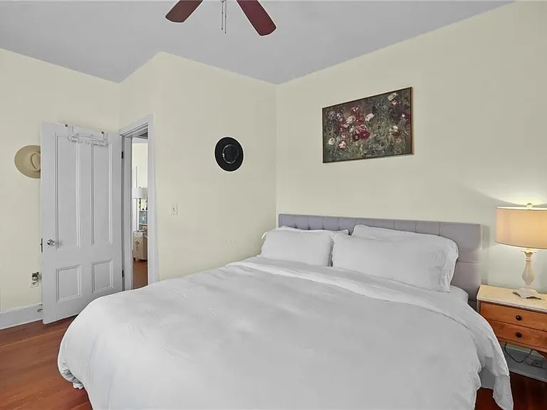 12 Catherine St #3 — Photo 10
