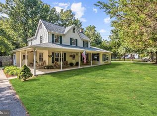 5916 Tyler Rd, Deale, MD 20751