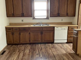 1209 8th St, Great Bend, KS 67530