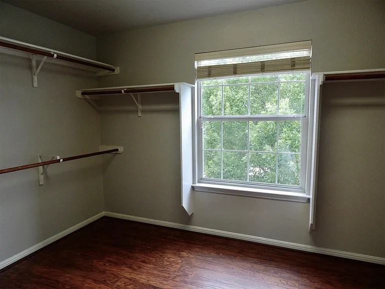 1110 Willowbrook Dr — Photo 27