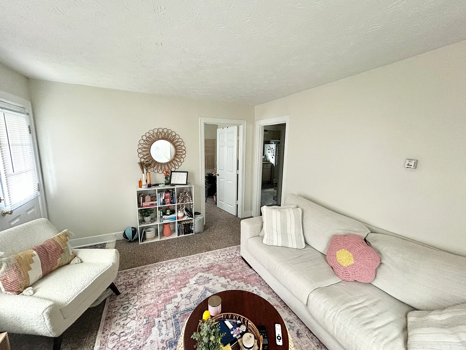 2 bed, 660 sqft, $1,000 — Photo 4