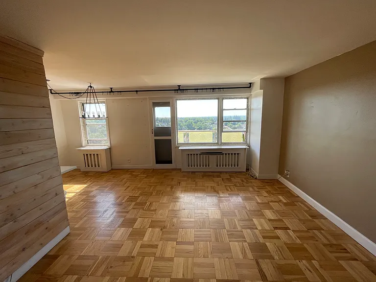 1853 Central Park Ave #15G — Photo 11