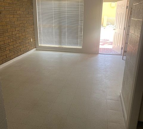 4th image of 613 Ora St #1