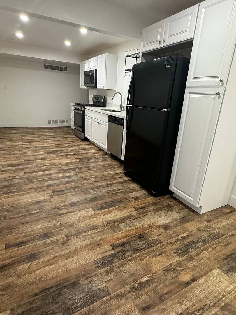 Beautiful Orem Basement Apartment for rent! — Photo 4