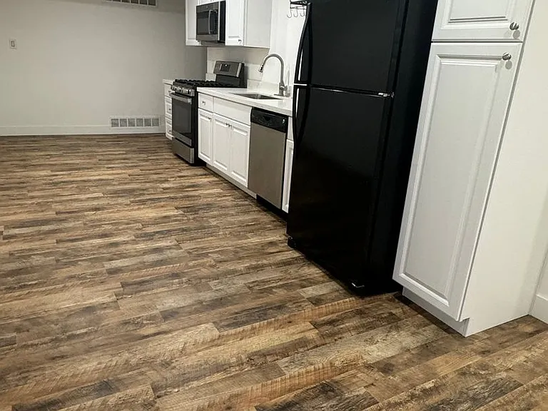 664 N 960 E — Photo 4