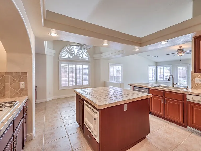 6299 Pale Pavilion Ave — Photo 17