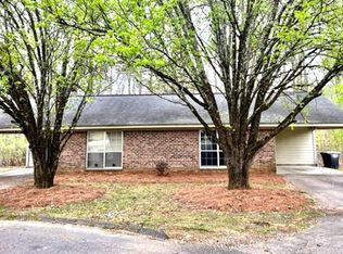 Conifer Ring #6 A&B, Rome, GA 30165