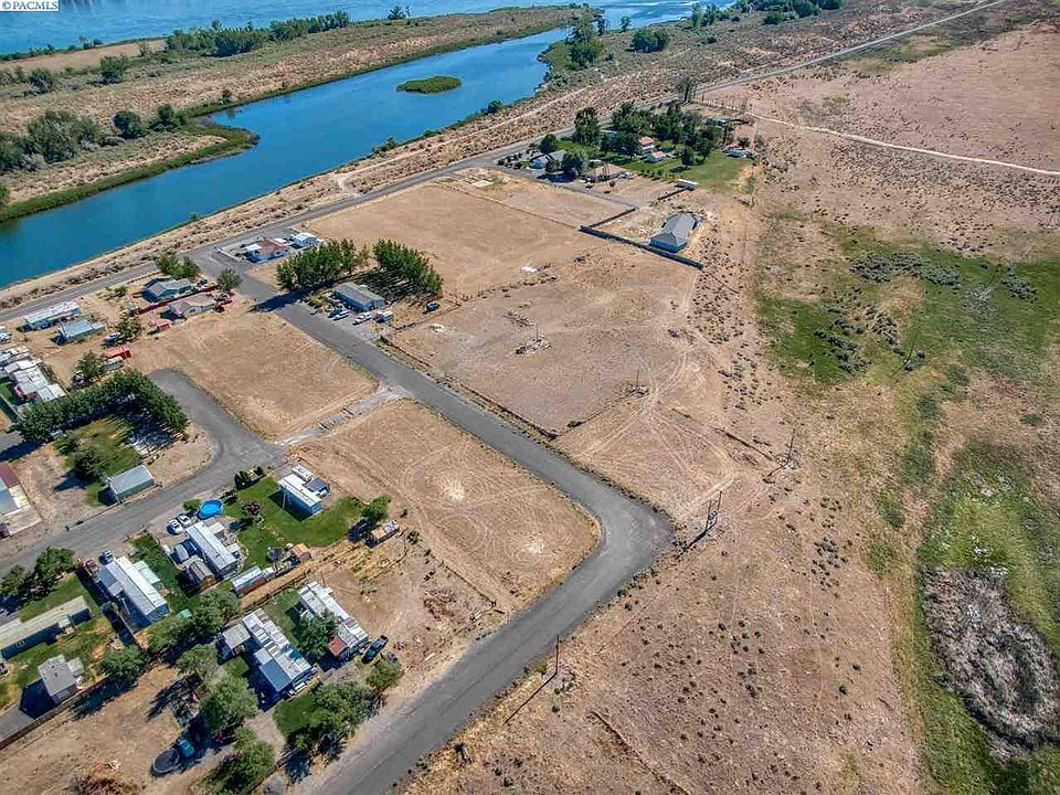 1st image of River Crest Pl Lot 20