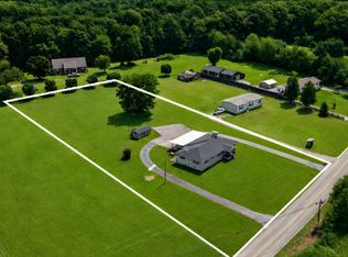 8997 Holmes Creek Rd, Smithville, TN 37166