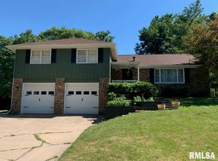 5 Hickory Bow, Macomb, IL 61455