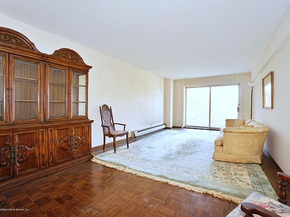 4th image of 20 Cliff St APT 5E
