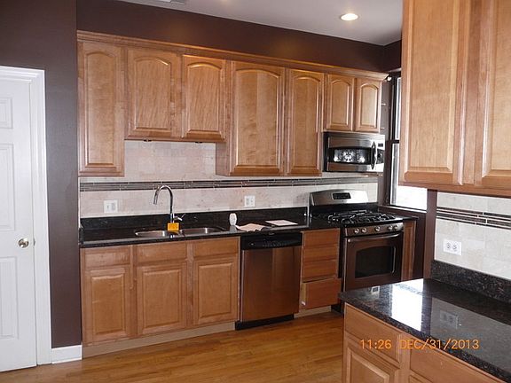 3rd image of 4935 S Vincennes Ave APT 2N