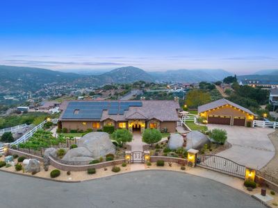 307 Amy Way, Alpine, CA, 91901