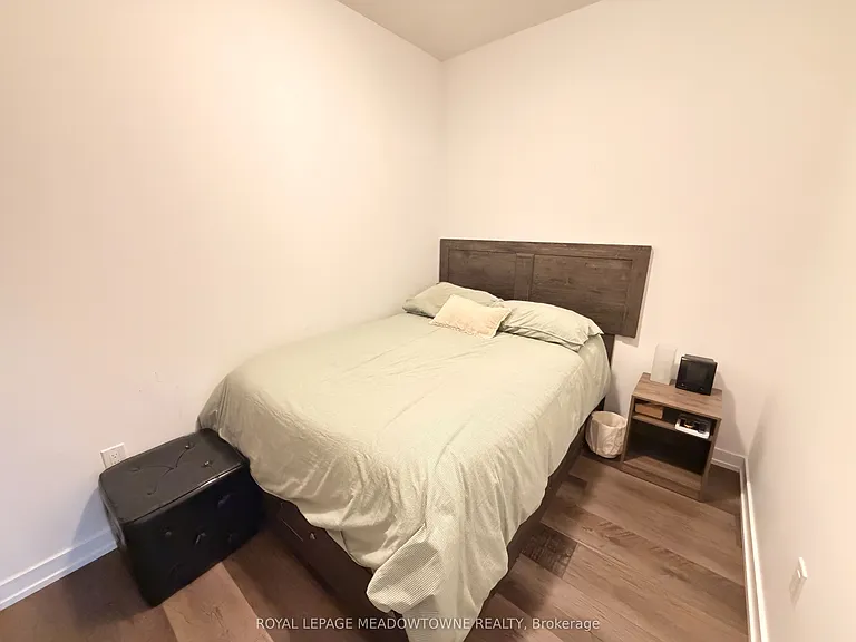 460 Dundas St E #801 — Photo 13