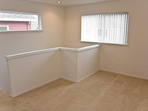 4th image of 765 NE 63rd Ave