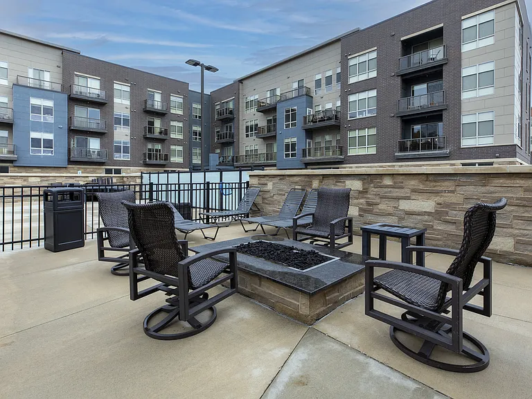 The Reef Apartments — Photo 18